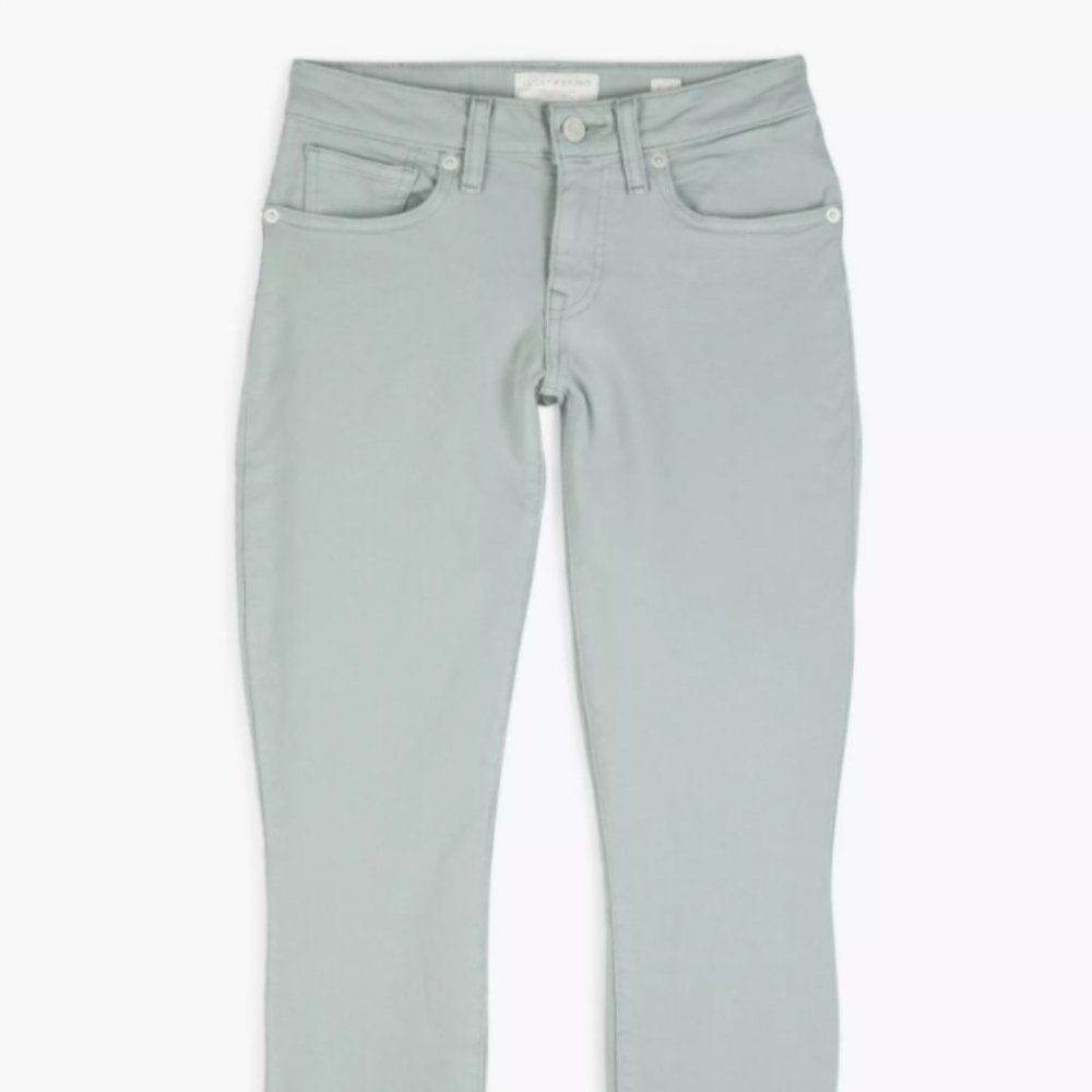 Low Rise Lolita Crop Jean - NWT - Runs Small!